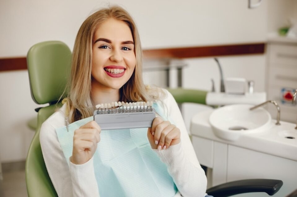 Comparing Costs: At-Home vs. In-Office Teeth Whitening in Houston