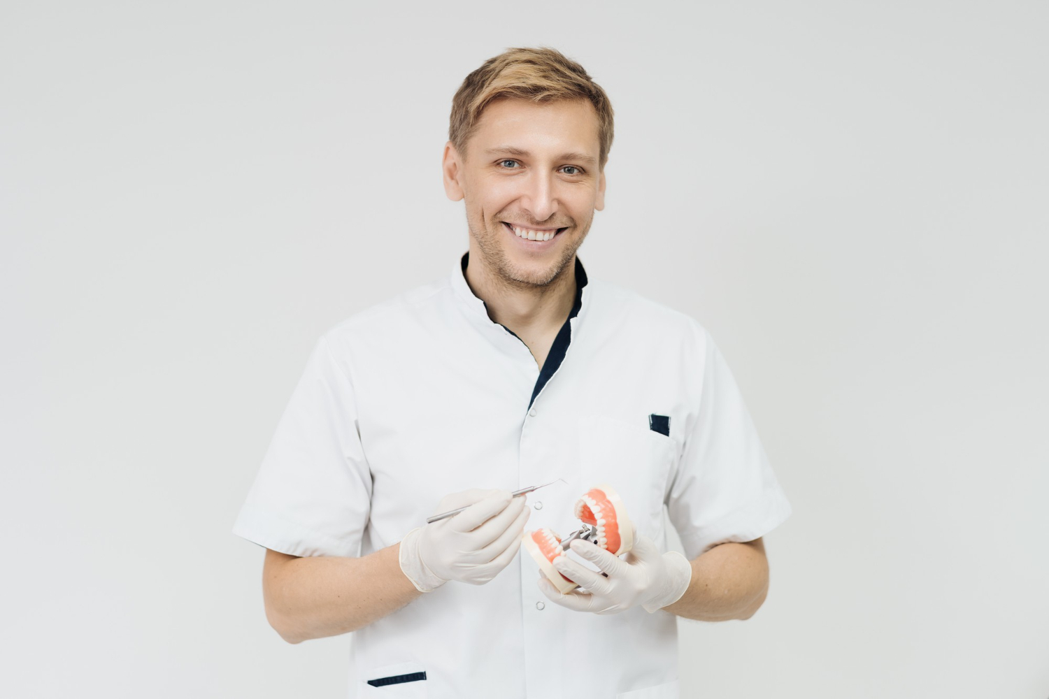 Dental Implant Treatment: Can General Dentists Do It ?
