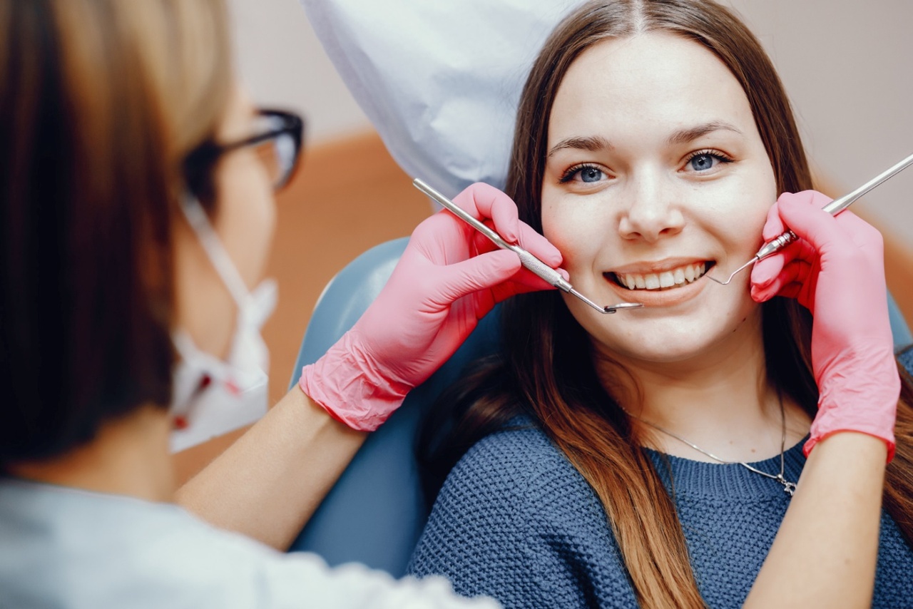 Can White Fillings Fix Chipped or Cracked Teeth? What Patients Should Know